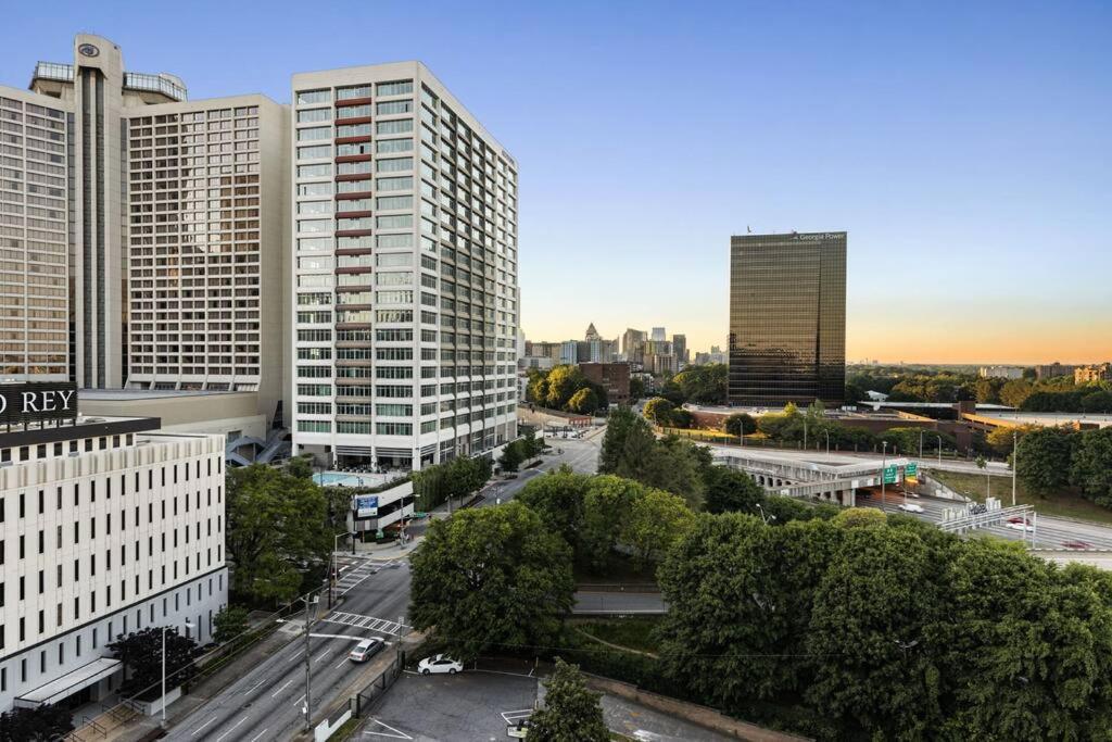 1109-extra Lg-king Bed-1 Free Park-fast Wifi-dtw Apartment Atlanta